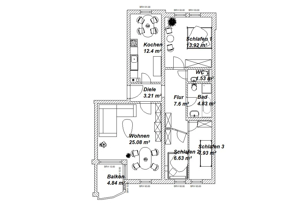 Grundriss der Ferienwohnung mit Wohnzimmer, Küche, drei Schlafzimmern, Bad, WC, Flur und Balkon